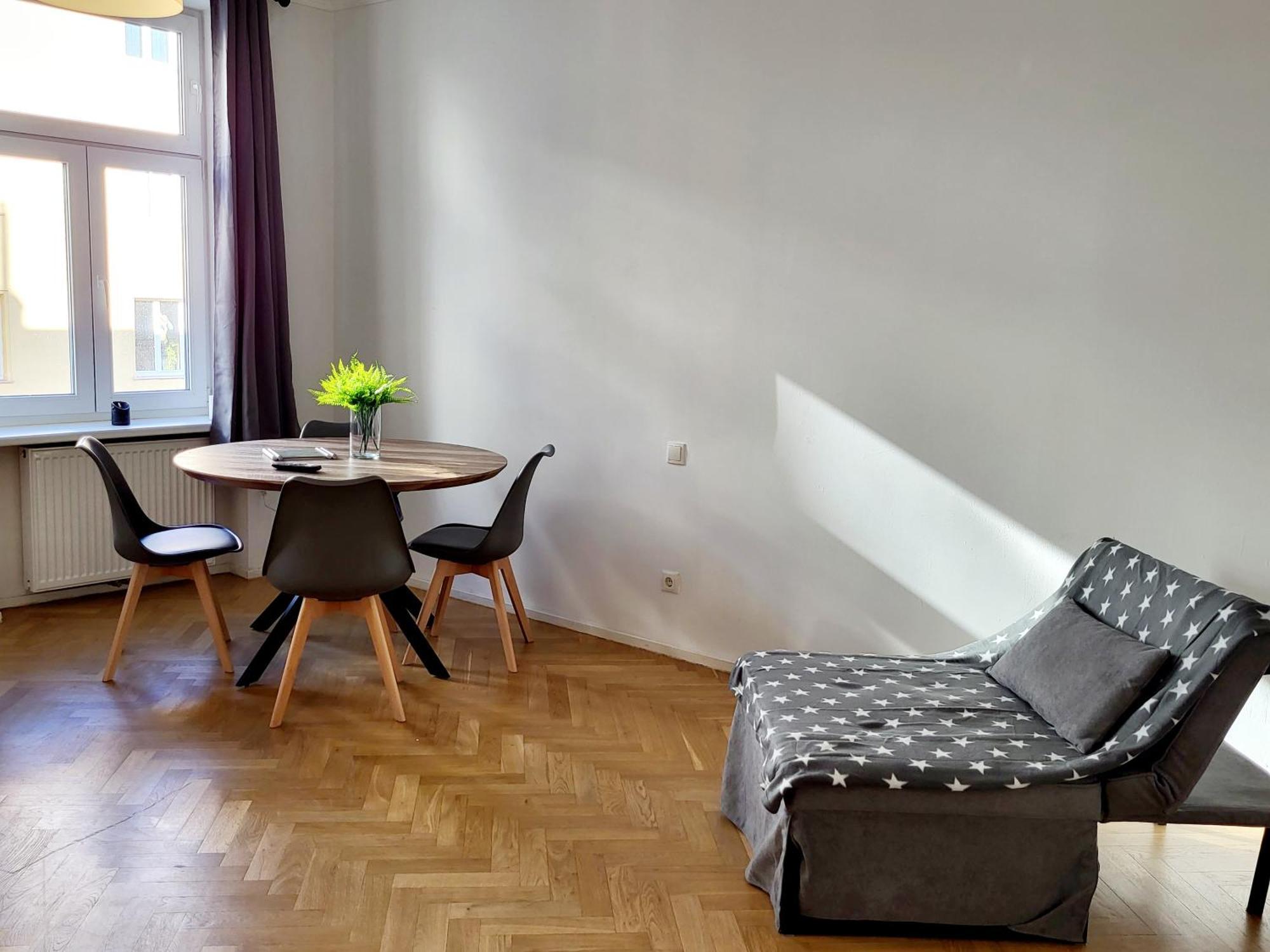 Neulerchenfelder City Apartment Wina Bagian luar foto